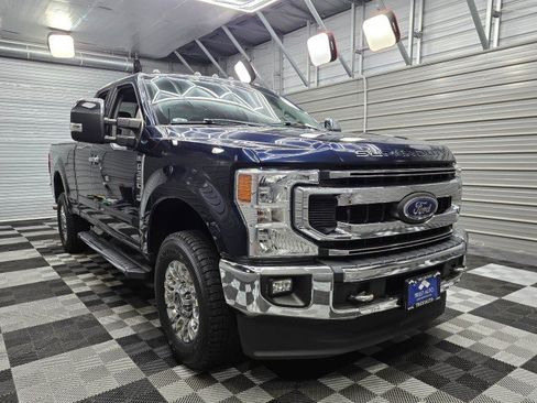 Used 2022 Ford F350 XLT w/ XLT Premium Package AWD/4WD image 5