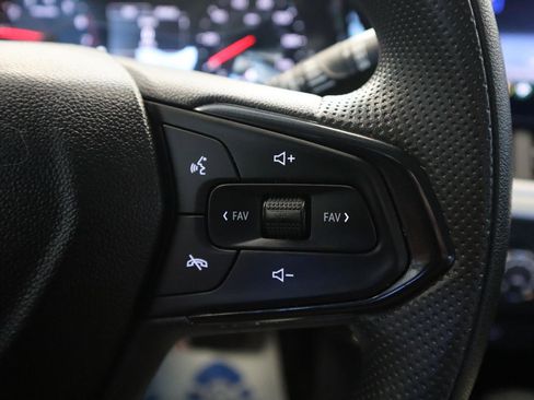 Used 2024 Chevrolet Trax LS w/ LS Convenience Package image 20