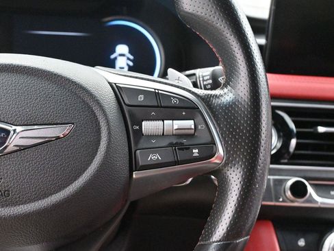 Used 2023 Genesis G70 3.3T w/ Sport Prestige Package RWD image 16