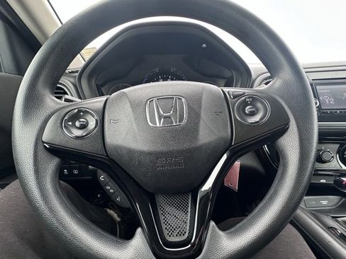 Used 2016 Honda HR-V LX image 18