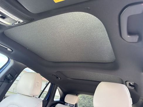 New 2025 Mercedes-Benz GLA 250 GLA 250 image 24