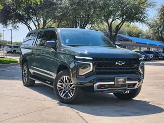 Used 2026 Chevrolet Suburban Z71 w/ Comfort Package video 2