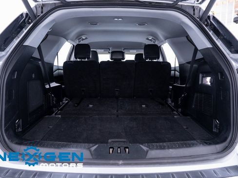 Used 2023 Ford Explorer Limited image 44