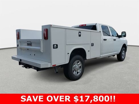 Used 2024 RAM 2500 Tradesman w/ Chrome Appearance Group image 5