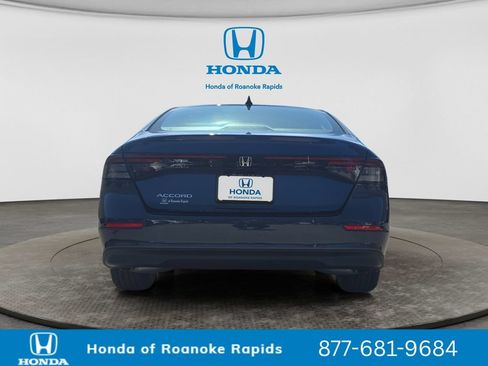 New 2026 Honda Accord SE image 4