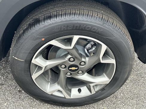 New 2026 Chevrolet Trax LT w/ LPO, Blackout Package image 21