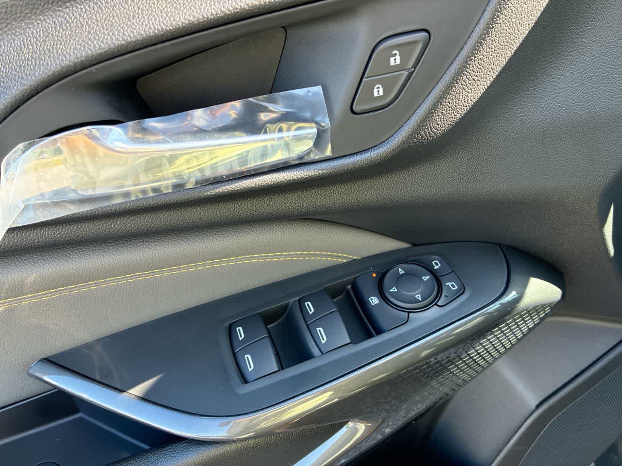 New 2026 Chevrolet Trax ACTIV w/ Sunroof Package FWD image 23