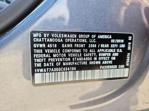 Used 2016 Volkswagen Passat 1.8T R-Line w/ R-Line Lighting Package FWD image 34