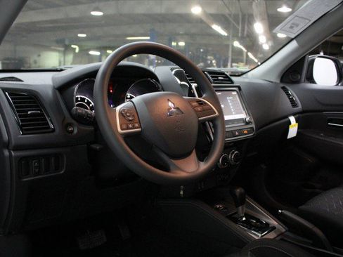 New 2026 Mitsubishi Outlander Sport ES image 5