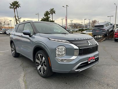 New 2026 Mitsubishi Outlander SEL