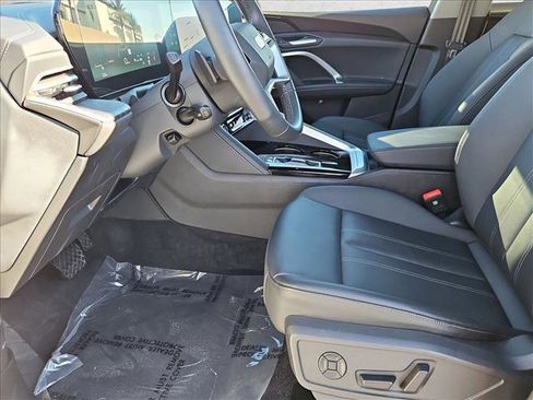 Certified 2025 Audi Q5 Premium w/ Convenience Package image 17