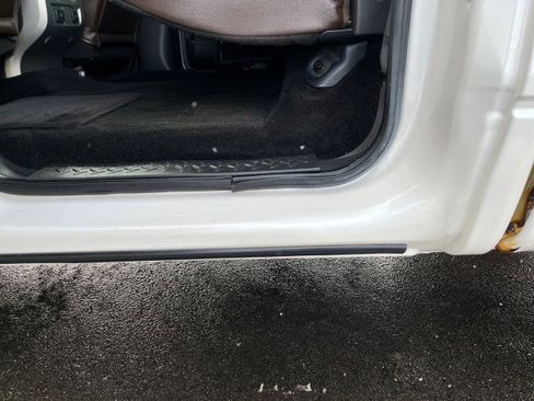 Used 2012 Ford F150 Platinum image 16