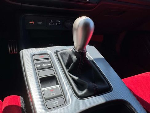 Used 2024 Honda Civic Type R image 15