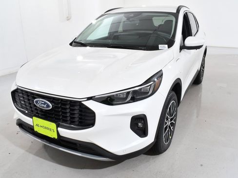 New 2026 Ford Escape SE w/ PHEV Premium Package image 2