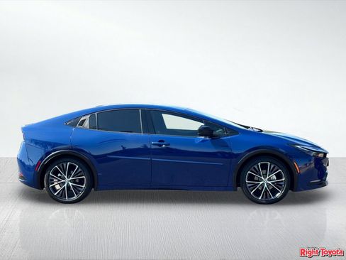 Certified 2024 Toyota Prius Limited w/ Limited Premium Package FWD image 8