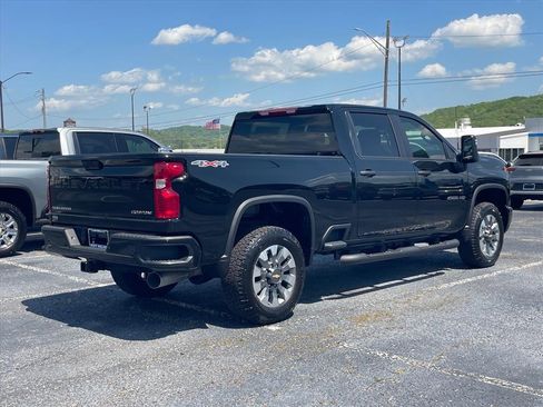 New 2026 Chevrolet Silverado 2500 Custom w/ Custom Value Package AWD/4WD image 7