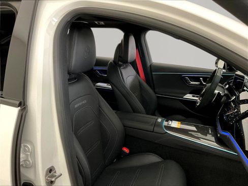 New 2026 Mercedes-Benz E 53 AMG 4MATIC Sedan image 18