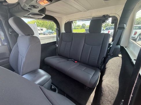 Used 2013 Jeep Wrangler Sport AWD/4WD image 5