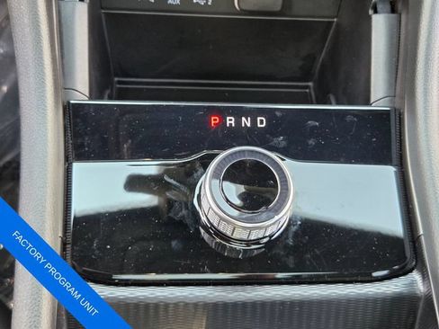 Used 2025 Jeep Grand Cherokee Limited RWD image 19