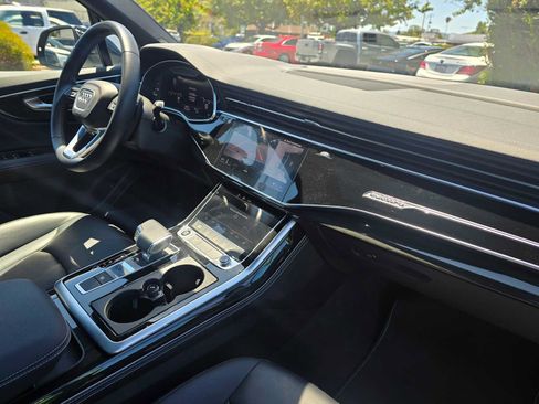 Used 2025 Audi Q7 3.0T Premium Plus AWD/4WD image 11