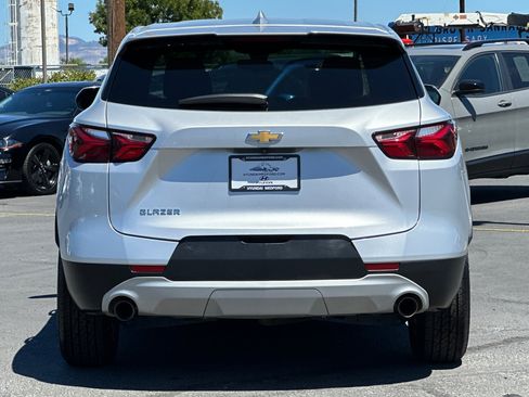 Used 2021 Chevrolet Blazer LT FWD image 5