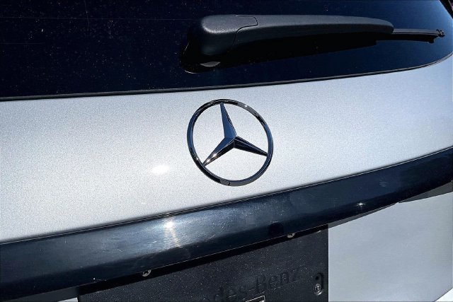 Certified 2025 Mercedes-Benz GLC 350e 4MATIC image 28