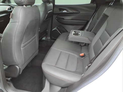 Used 2021 Chevrolet TrailBlazer RS w/ Sun and Liftgate Package AWD/4WD image 12