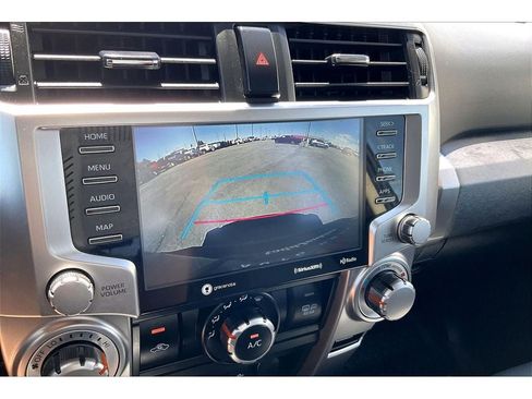 Used 2020 Toyota 4Runner SR5 Premium w/ Moonroof Package AWD/4WD image 22