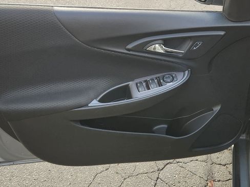 Used 2024 Chevrolet Malibu LT image 13