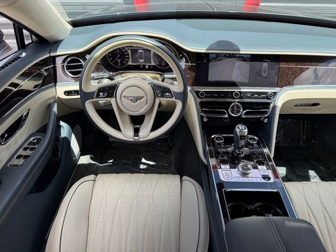 Used 2020 Bentley Flying Spur W12 AWD/4WD image 32