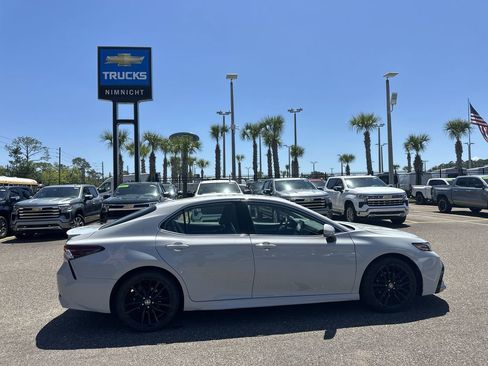 Used 2024 Toyota Camry XSE image 17