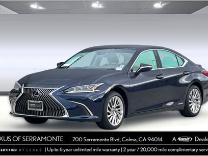 Certified 2021 Lexus ES 300h w/ Accessory Package