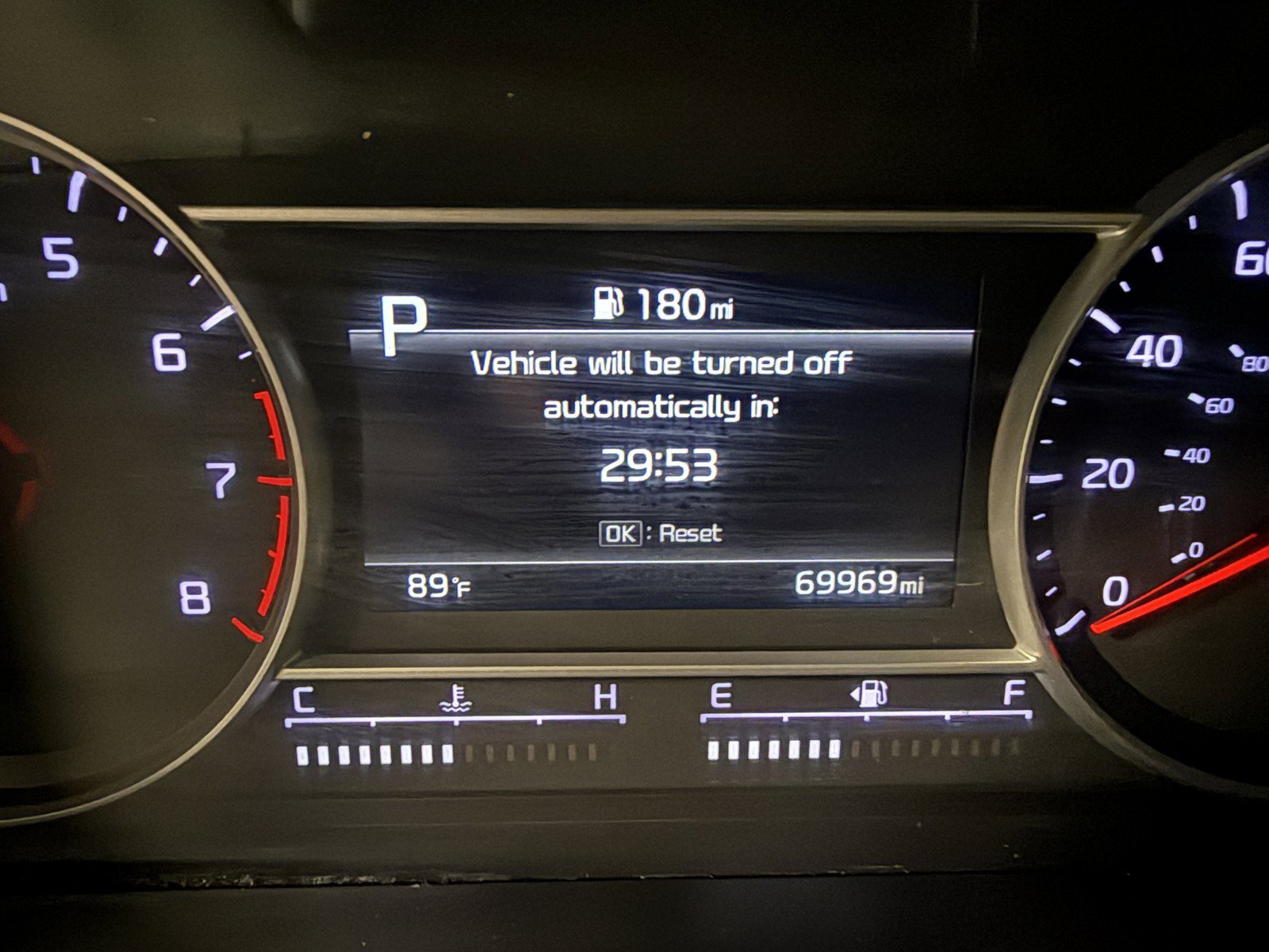 Used 2022 Kia Sorento S w/ Panoramic Sunroof Package FWD image 11