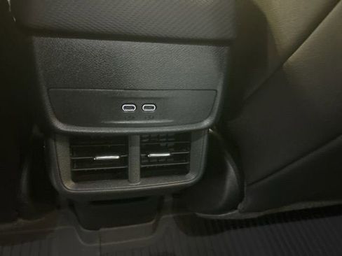 New 2026 Chevrolet Equinox LT w/ Convenience Package II image 29