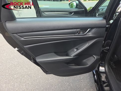 Used 2022 Honda Accord Sport Special Edition image 26
