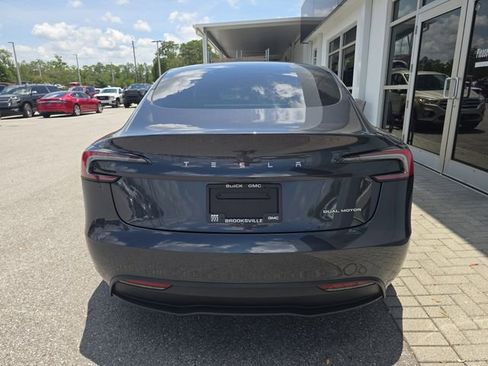 Used 2025 Tesla Model 3 Long Range AWD/4WD image 5
