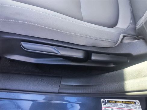 Used 2018 Honda Civic EX image 12