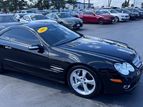 Used 2007 Mercedes-Benz SL 600 image 7