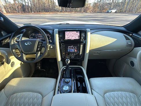 Used 2021 INFINITI QX80 Sensory w/ All-Season Package image 12