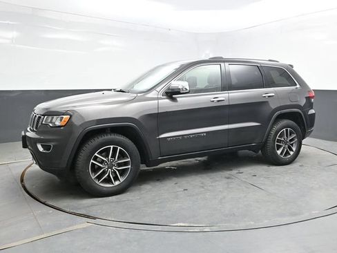 Used 2020 Jeep Grand Cherokee Limited w/ Luxury Group II AWD/4WD image 3