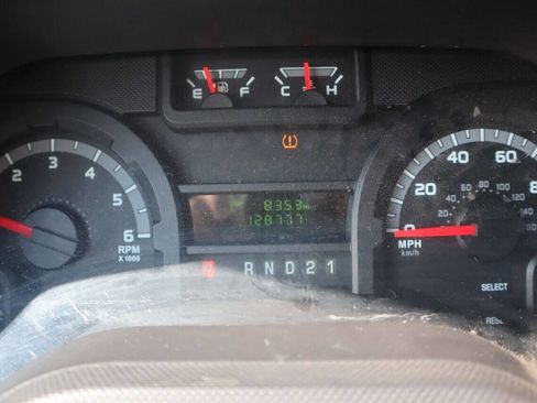 Used 2011 Ford E-250 and Econoline 250 w/ PWR Group image 53