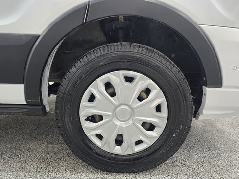Used 2021 Ford Transit 350 XLT image 22