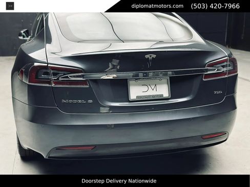 Used 2017 Tesla Model S 75D AWD/4WD image 16