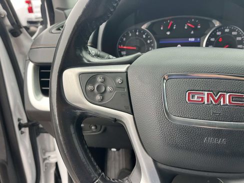 Used 2020 GMC Terrain SLT image 17
