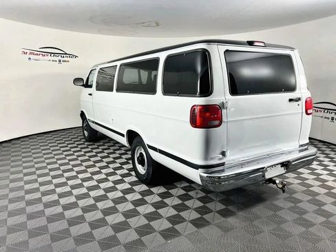 Used 2000 Dodge B3500 RWD image 6