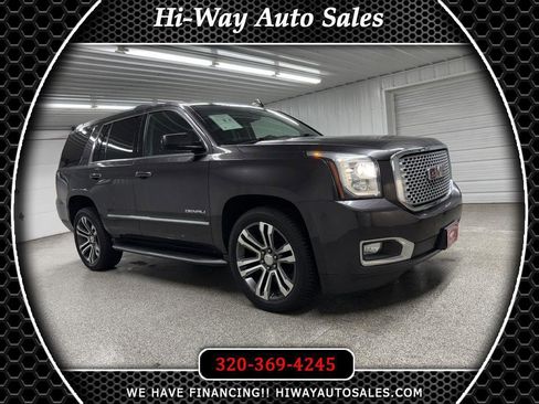Used 2017 GMC Yukon Denali w/ Open Road Package image 1