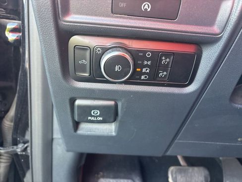 Used 2025 Ford F150 STX w/ Equipment Group 200A AWD/4WD image 13