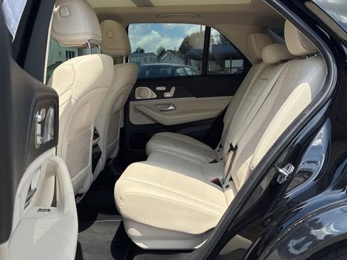 Used 2024 Mercedes-Benz GLE 450 4MATIC image 15