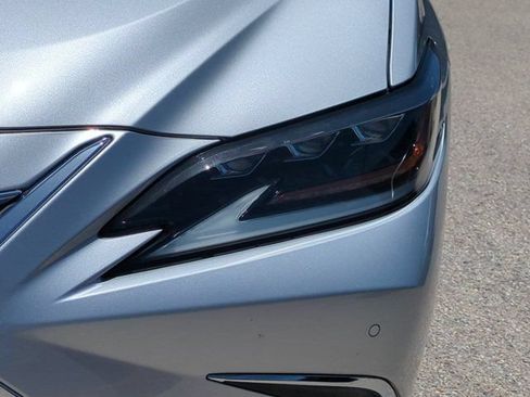 Used 2019 Lexus ES 350 FWD image 9