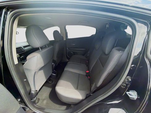 Certified 2022 Honda HR-V LX image 22